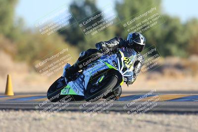 media/Dec-07-2024-CVMA (Sat) [[21c5f1ef85]]/Race 11-Amateur Supersport Open/